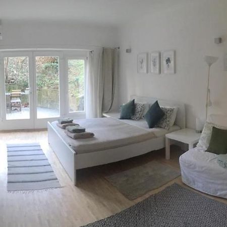 Pasaret Studio Budapest Luaran gambar